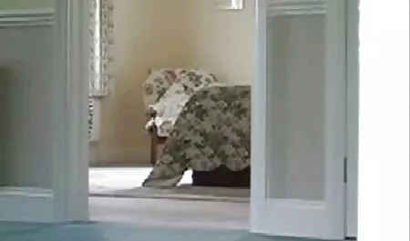Duro anal fisting con la mano y la polla padre e hija follando duro
