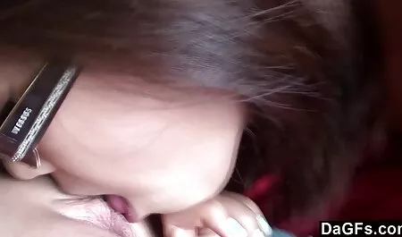 Kimberly no se preocupa por la polla gorda en el culo xxx videos fuerte