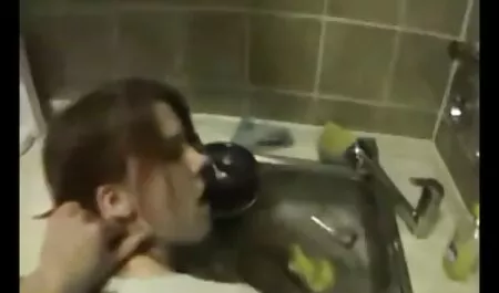 Tetas Grandes fuerza, video teniendo sexo duro un poderoso hombre en su país