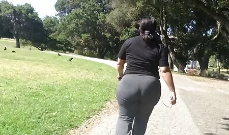 La chica con el helado tendrá Sexo con dos porno anal duro gratis agricultores