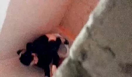 Un hombre en la fiesta, polno duro dos mujeres