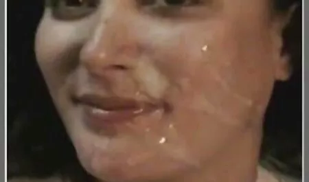 Abuelita chubby baño y ir a limpiarse a sí misma folladas durisimas
