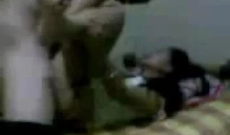 Tetas grandes en la cámara, sexo con dos hombre videos de seco duro negro