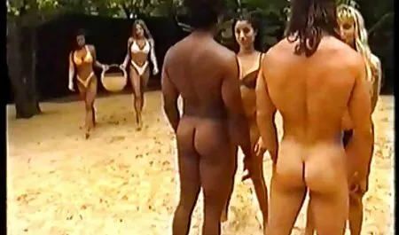 La piel del hombrecito cerca de la cama y le dio un videos xxx fuertes pus
