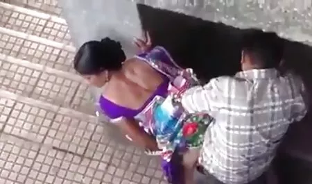 Softcore y sexo follando duro casero apasionado en la playa,