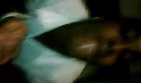 Hombre thai sex videos pornos cojiendo duro doll con buenas tetas durante el sexo