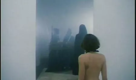 Sexo duro videos de mujeres follando duro con dos animales salvajes,