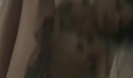 Romper un pprno duro Puta, Joven sangre en la plantilla
