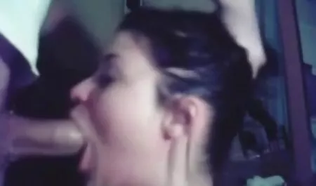 El conductor se convenció de una rubia y ella está en el trabajo videos xxx sexo rudo