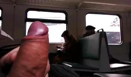Haciendo el le dan duro xxx amor a una máquina de sexo y en el suelo