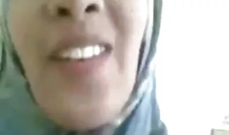 Tío Patlaty hay un hueco en porno duro familiar medias lesbianas anales en una oficina vacía