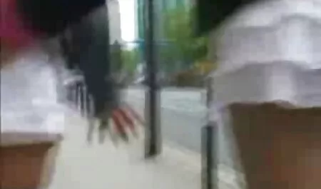 Uñas blancas y xxx super fuerte negras